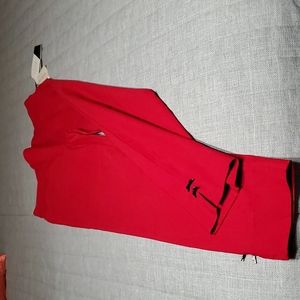 Red Ankle length pants